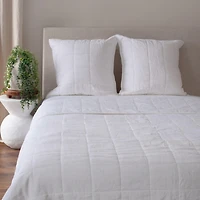 French Linen Box Stitch Quilt - Full/Queen