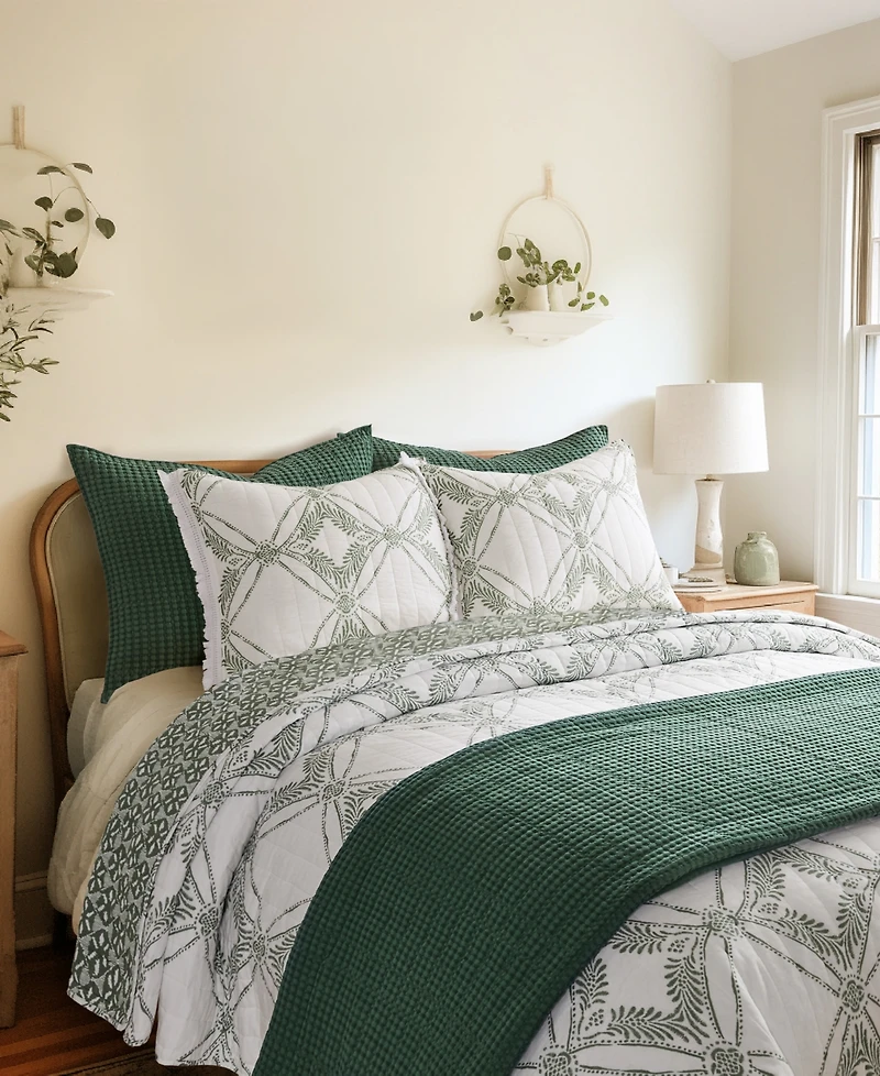 Levtex Kemala Reversible 3-Pc. Quilt Set, King/California King