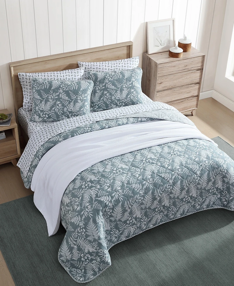 Closeout! Eddie Bauer Fern Garden Reversible 3 Piece Quilt Set