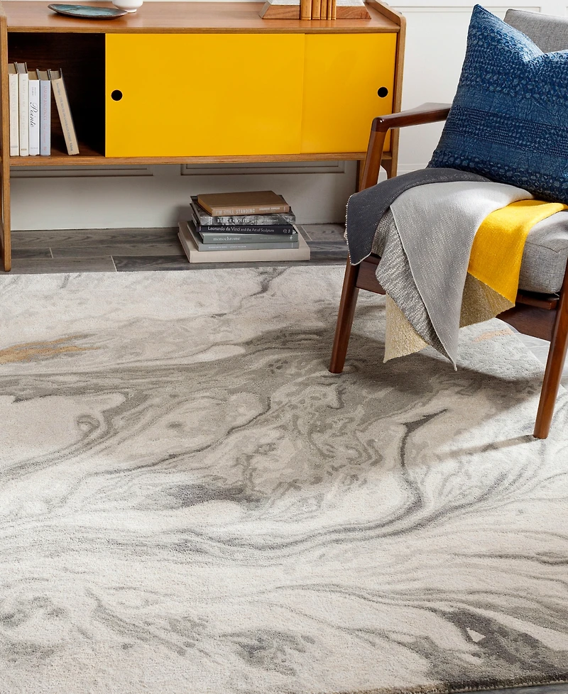 Surya Kavita 18415 6'x9' Area Rug