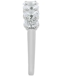 Diamond Oval Seven Stone Band (1-1/2 ct. t.w.) 14k Gold