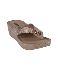 Gc Shoes Women's Dafni Thong Comfort Wedge Sandals