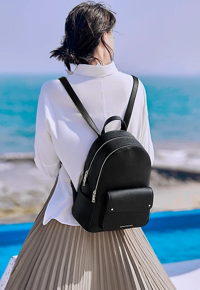 Classic Women Medium Commuter Backpack Victoria Hyde Alexandra