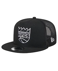 New Era Men's Black Sacramento Kings Evergreen 9FIFTY Trucker Snapback Hat