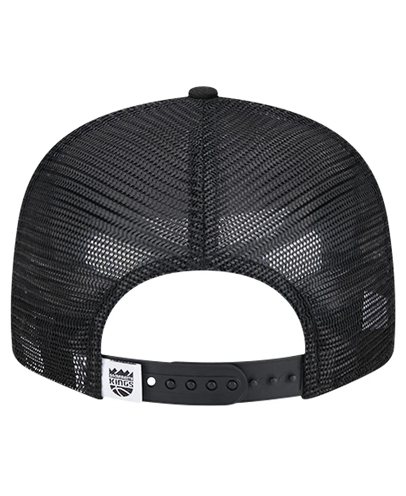 New Era Men's Black Sacramento Kings Evergreen 9FIFTY Trucker Snapback Hat