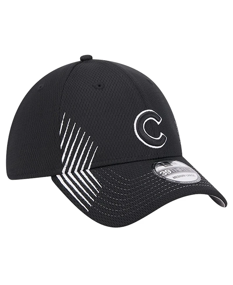 New Era Men's Black Chicago Cubs Active Dash Mark 39THIRTY Flex Hat