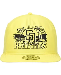 New Era Men's Yellow San Diego Padres Neon Golfer Snapback Hat