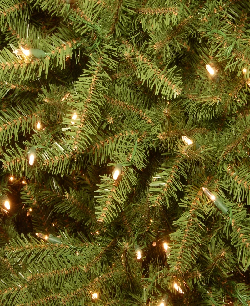 National Tree Company 7.5 ft. Pre-Lit Dunhill Fir Hinged Artificial Christmas Tree