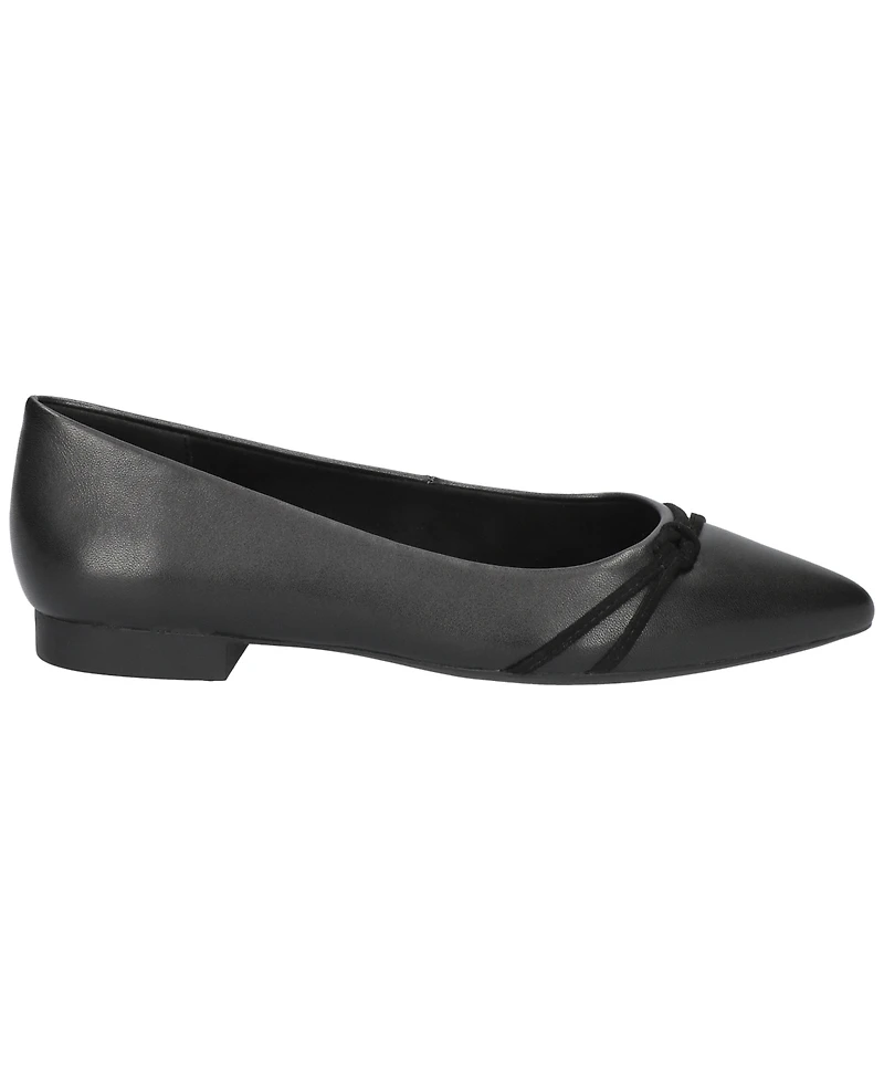 Bella Vita Women's Rhea Pointed Toe Flats