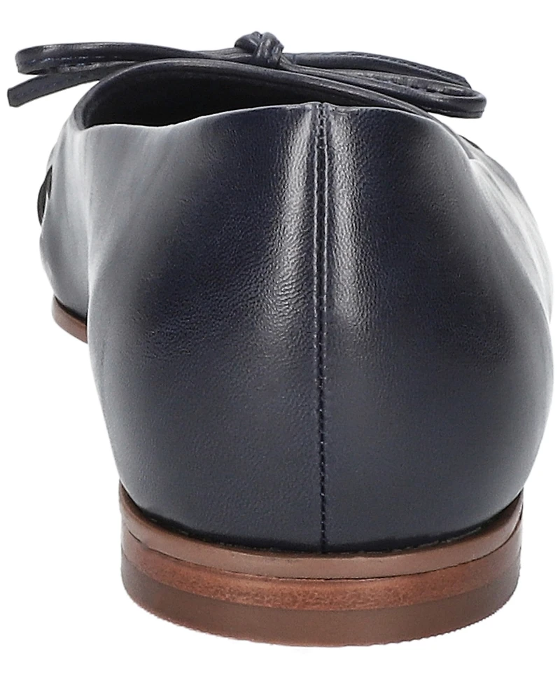 Bella Vita Women's Francie Square Toe Flats
