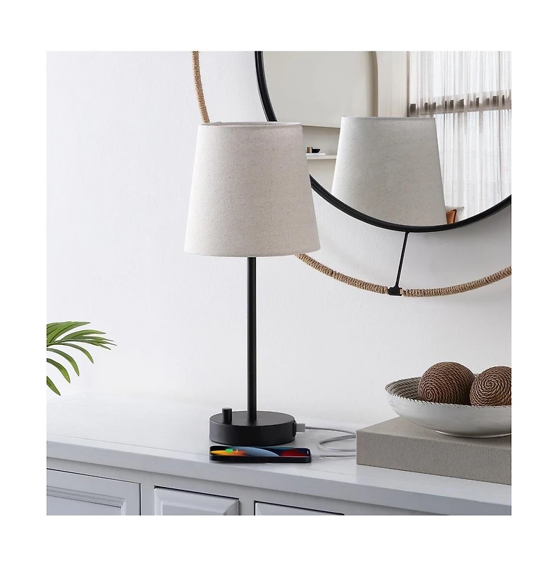 Safavieh Fowley Table Lamp W/ Usb Port