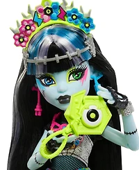 Monster High Monster Fest Frankie Stein Fashion Doll