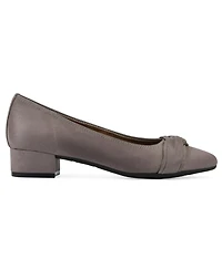 White Mountain Women's Bordeaux Low Block Heel Pumps