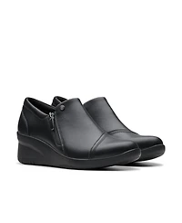 Clarks Women's Collection Suttyn Zip Shoes