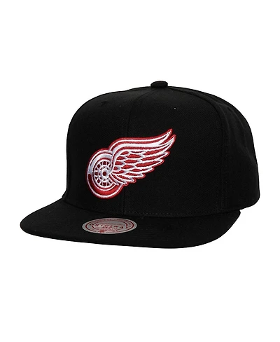 Mitchell & Ness Men's Black Detroit Red Wings Core Top Spot Snapback Hat