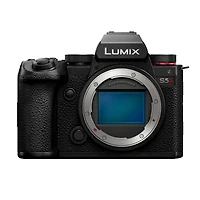 Panasonic Dc-S5M2 w/ S-R2060 (20-60mm) and S-S50 (50mm) Lenses