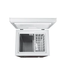 Black+Decker 2.7 Cu. Ft. Compact Chest Freezer, Deep Freezer Holds Up To 94.5 Lbs. of Frozen Food, Removable Storage Basket, Mechanical Temperature Co