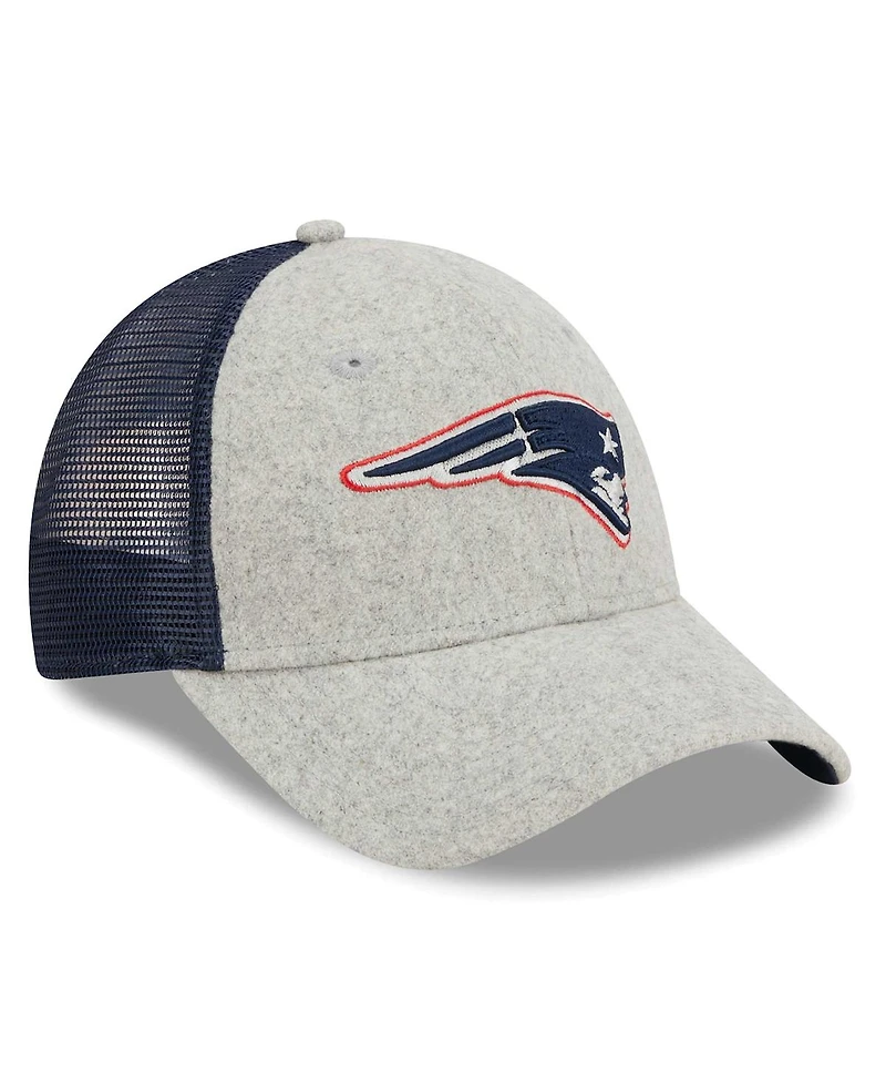 New Era Men's Heather Gray/Navy New England Patriots Pop Trucker 9FORTY Adjustable Hat