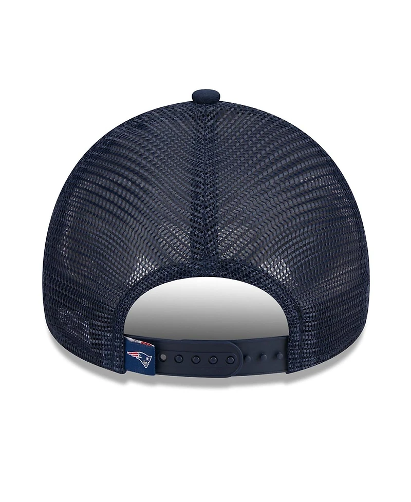 New Era Women's Navy New England Patriots McGee Trucker 9FORTY Adjustable Hat
