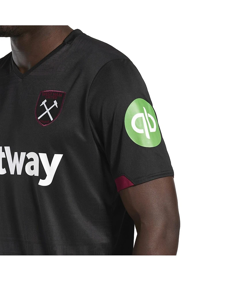 Umbro Men's Black West Ham United 2024/25 Away Replica Jersey