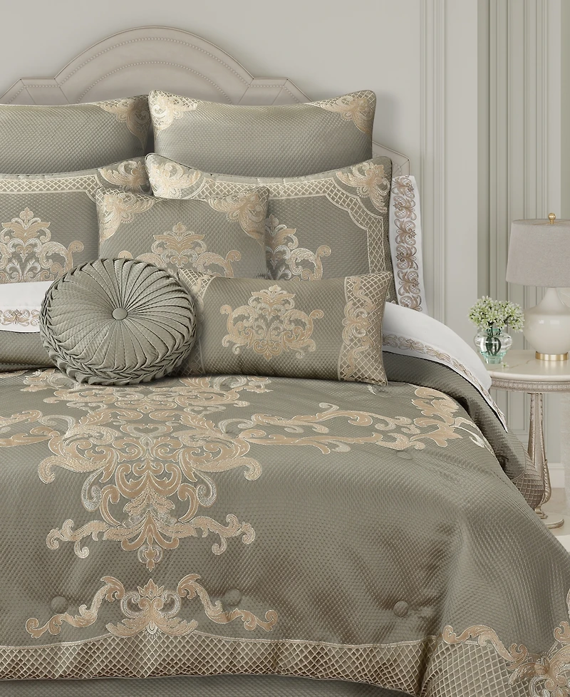 J Queen New York Piazza 4-Pc. Comforter Set, King