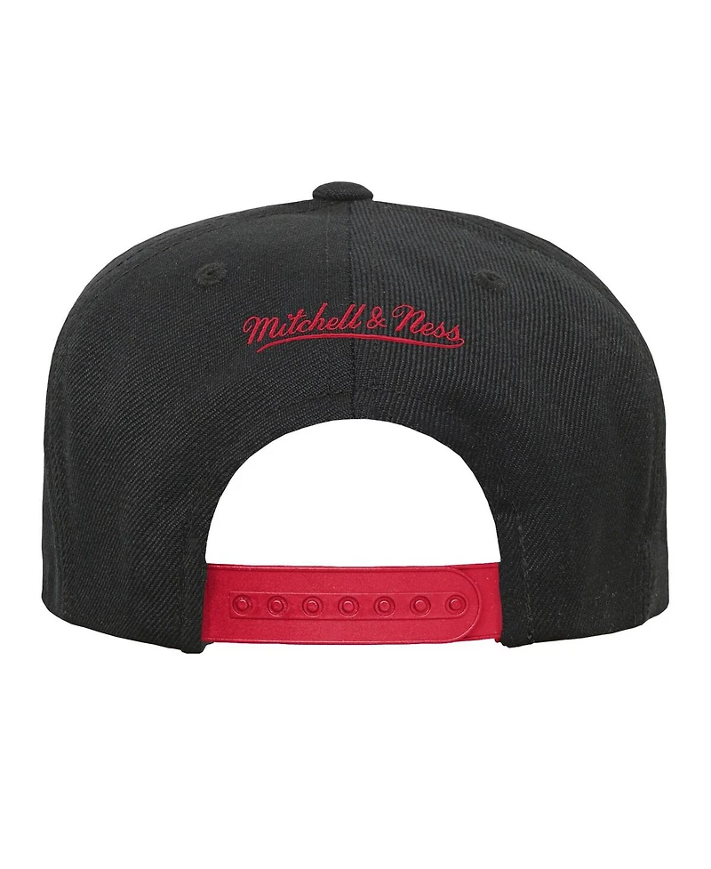 Mitchell & Ness Big Boys and Girls Black/Red Chicago Blackhawks Core Team Two-Tone Snapback Hat