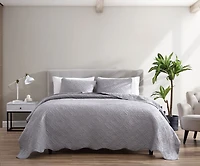 Kate Aurora Riviera 3 Piece Embossed Bedspread/Coverlet & Pillow Shams Set