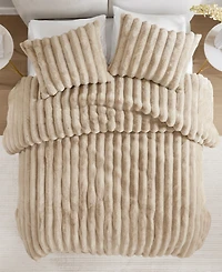 Madison Park Jasmine Faux Fur Reverse to Velvet 3-Pc. Comforter Set