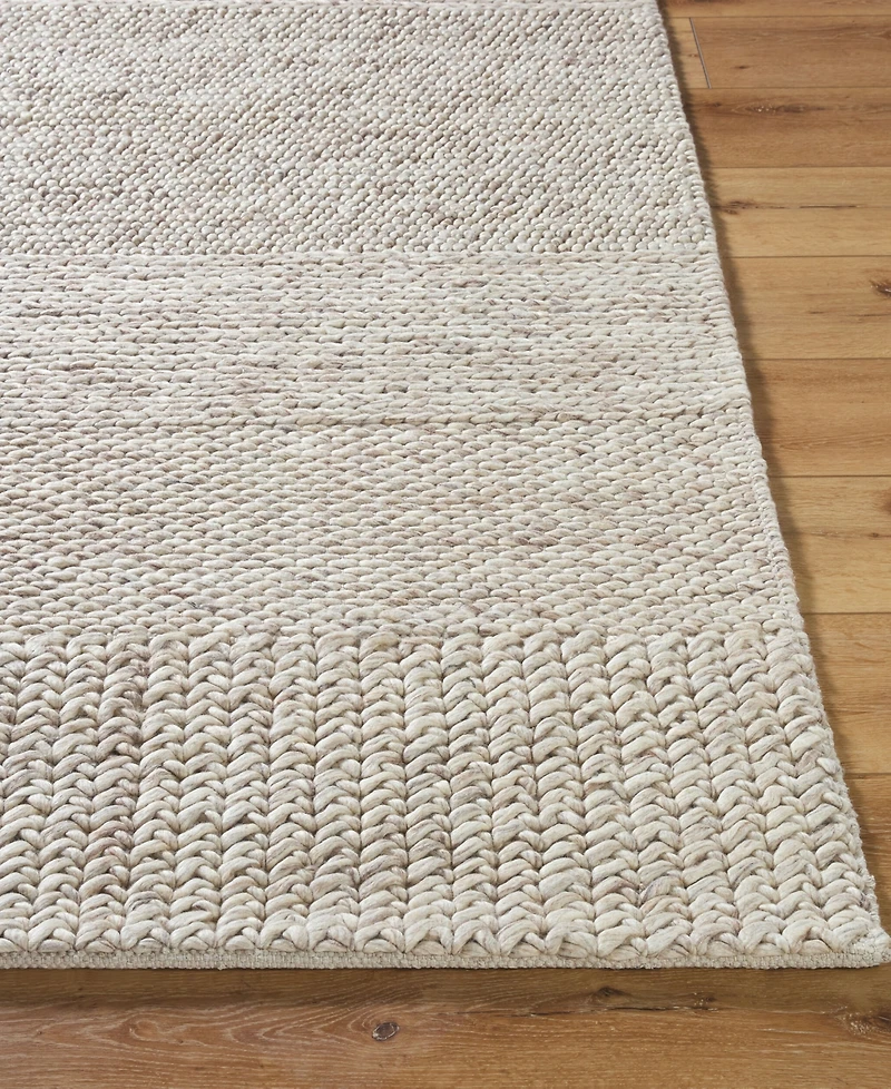 Surya Mae 541321 8'x10' Area Rug