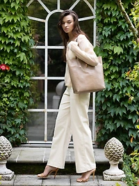 Teddy Blake Nina Croco 12"