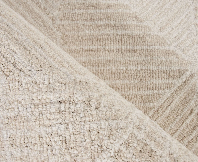Exquisite Rugs Caprice 4758 5'x8' Area Rug