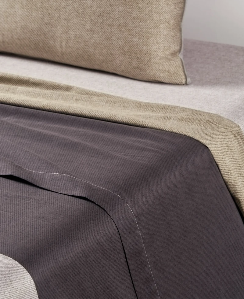 Boss Home by Hugo Boss Carlow 300 Thread Count Cotton Sateen Fitted Sheet