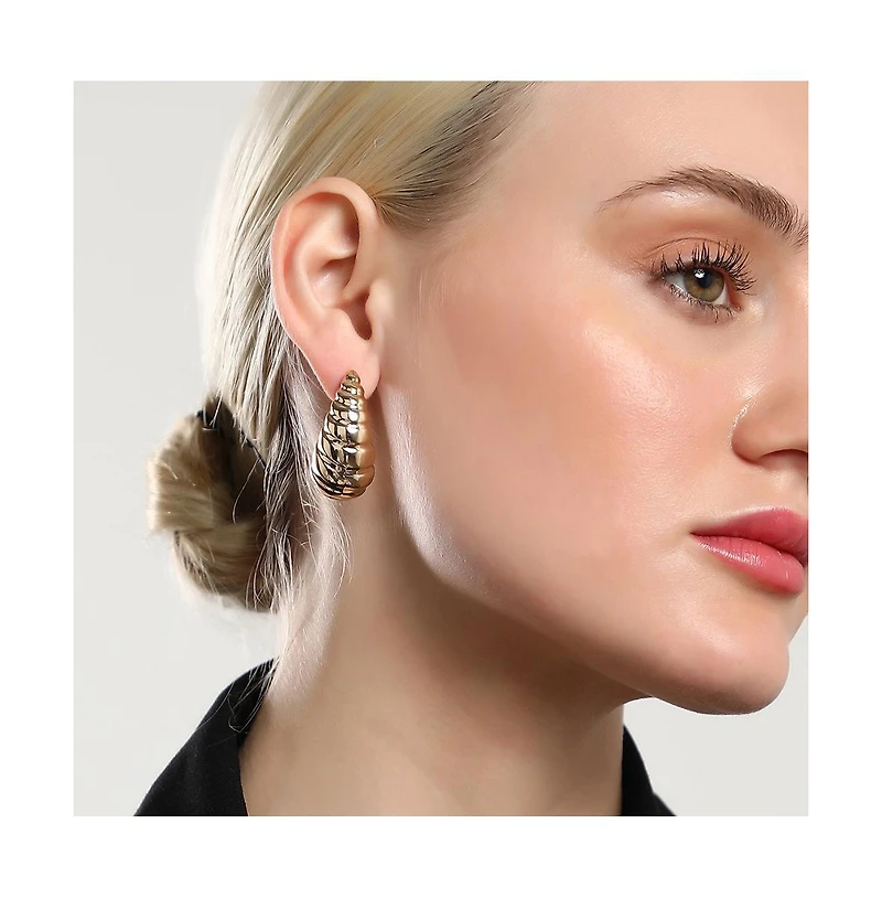 Sohi Women's The Medium Shell Stud Earrings