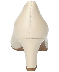 Easy Street Women's Poet Square Toe Pumps