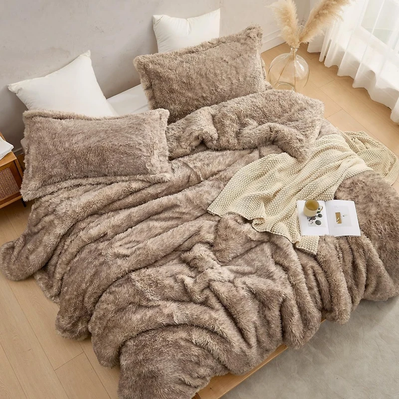 Antarctic Penguin - Coma Inducer Oversized Comforter Set - Baby King Brown , Queen