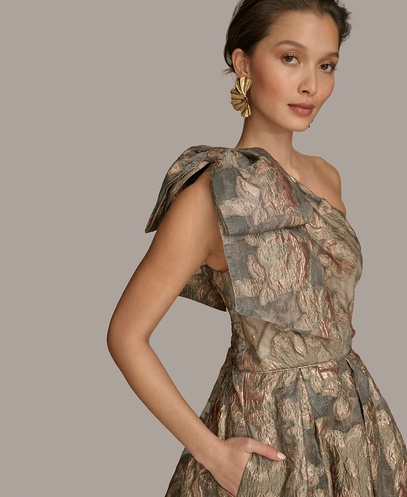 Donna Karan New York Women's Metallic Jacquard One-shoulder Bow Floral Ball Gown