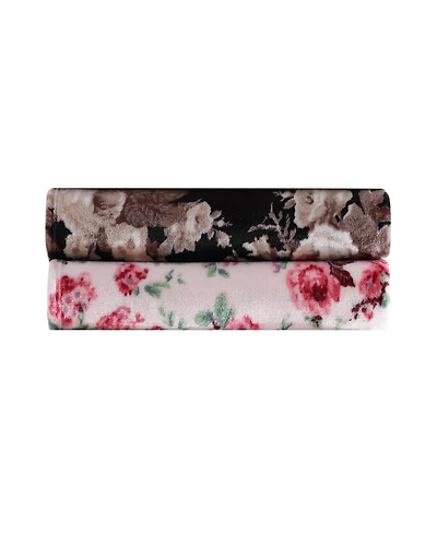 Betsey Johnson Classic Floral Ultra Soft Plush Fleece Throw, 70" X 50"