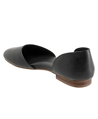 Softwalk Kamari Flat