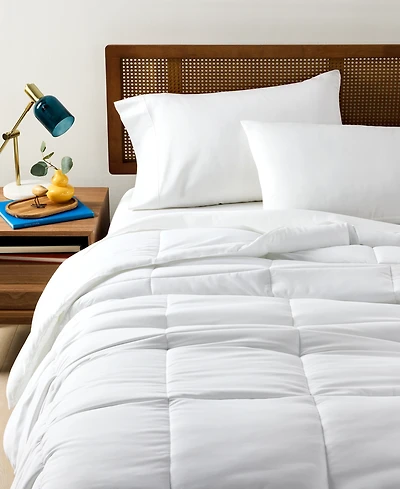 Arch Studio Microfiber Down Alternative Comforter