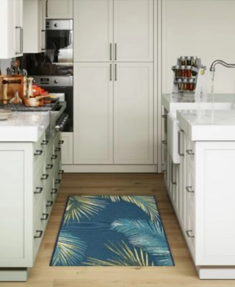 Liora Manne Esencia Palm Border Rug Collection