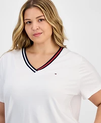 Tommy Hilfiger Plus Contrast Trim V-Neck Top