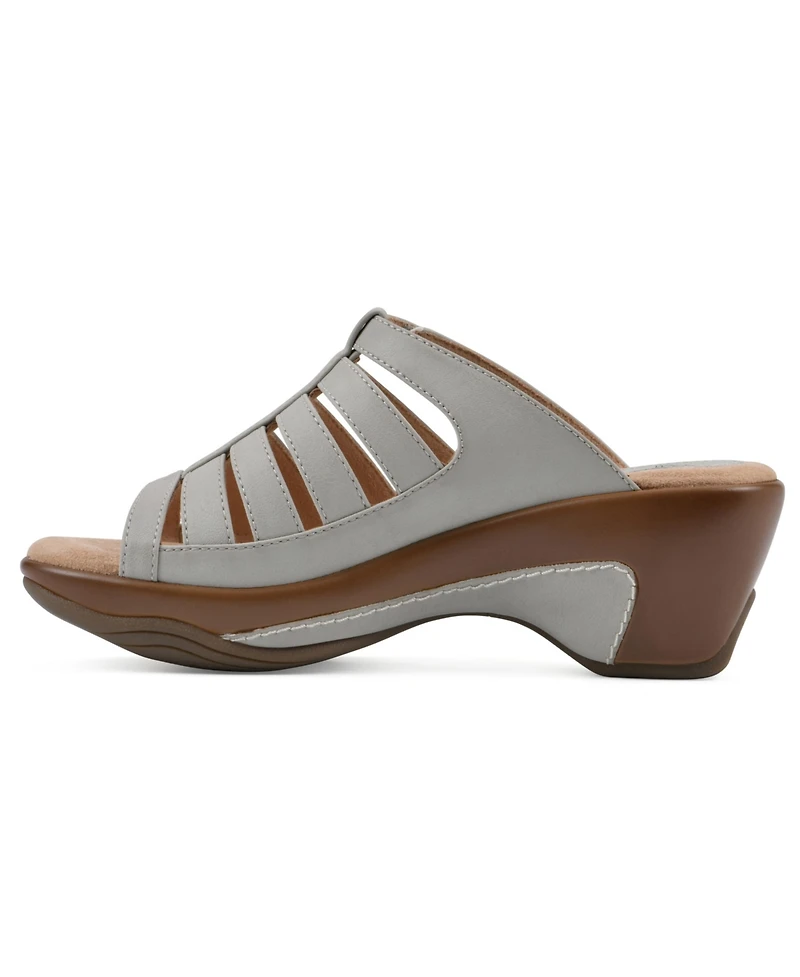 White Mountain Women's Valencia Slip-On Clog Sandals
