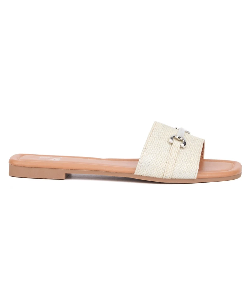 Women's Naia Flat Sandal