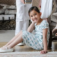 Hope & Henry Little Girls Linen Puff Sleeve Smocked Waist Jumpsuit