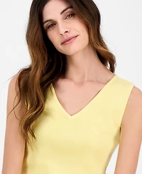 Tahari Asl Women's Fine-Rib Sleeveless V-Neck Sweater