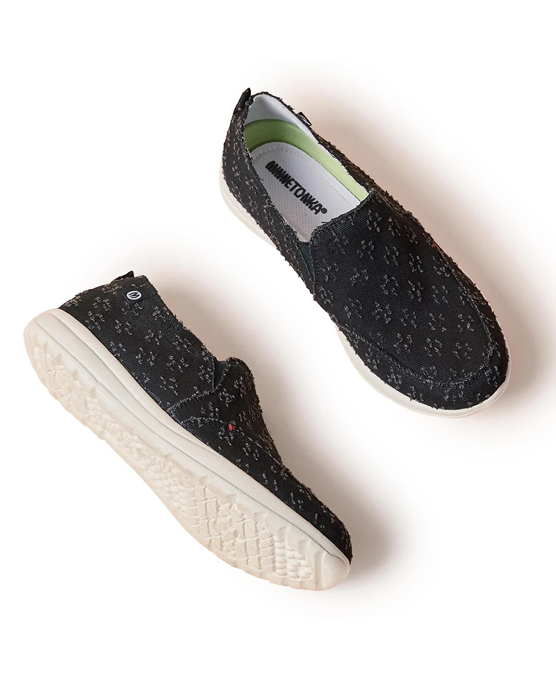 Minnetonka Women's Expanse Slip-on Shoes