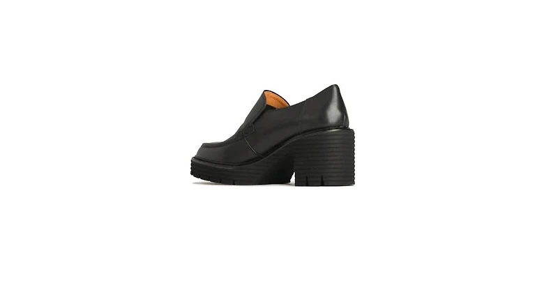 Malia Loafer