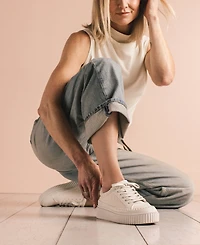 Journee Collection Women's Pazey Platform Lace-Up Casual Sneakers