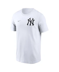 Nike Men's White New York Yankees 2-Hit T-Shirt