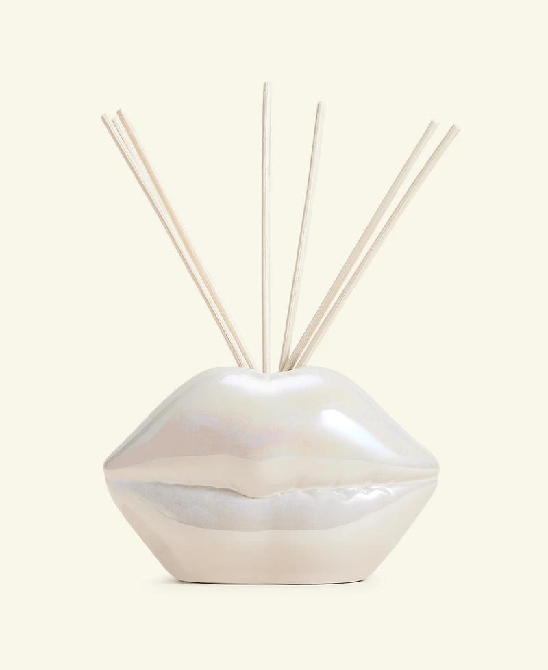 Macy's Flower Show Lip-Shaped Reed Diffuser, Exclusively at Macy's
